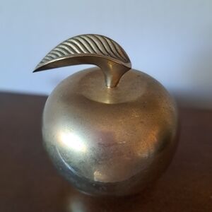 Vtg Heavy Solid Brass Apple Paper Weight. Etched Leaf  2.6 Pounds.